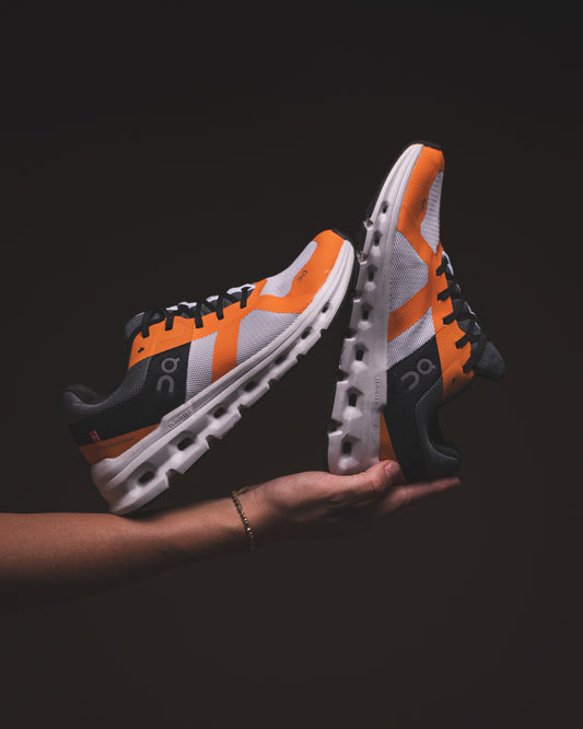 On Cloudrunner Orange/Grey
