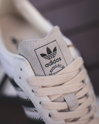 Adidas Samba OG "Wonder White"
