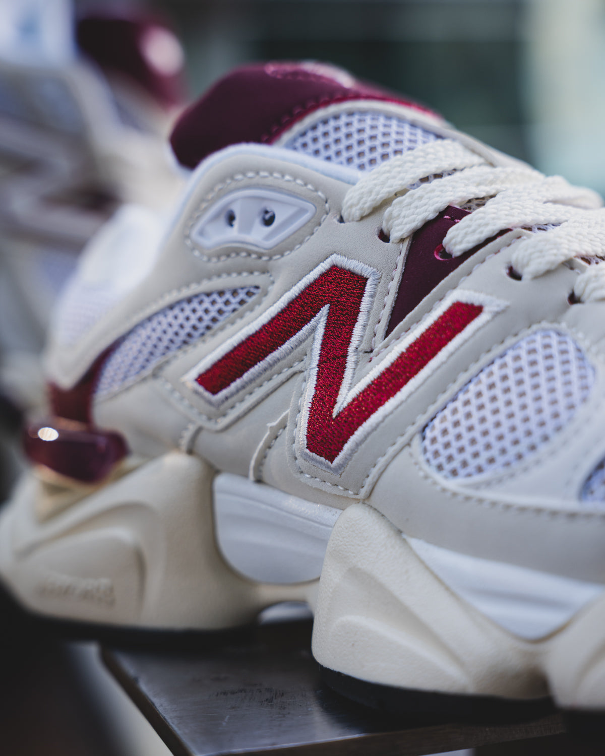 New Balance 9060 Linen Burgundy