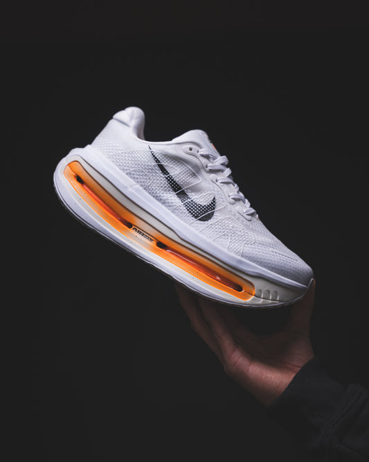 Nike Air Zoom Vomero White/Orange