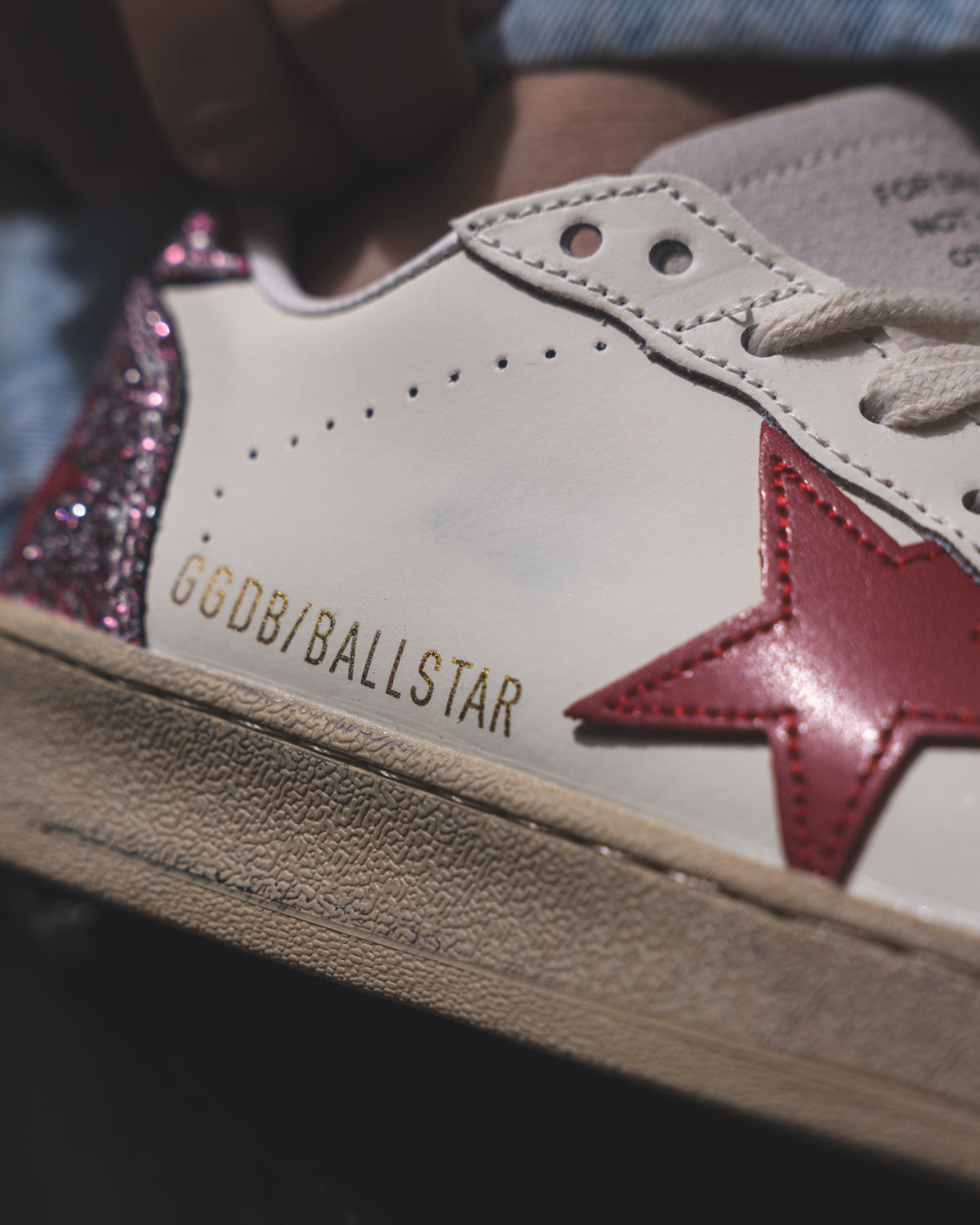 Golden Goose Ball Star Red Wine