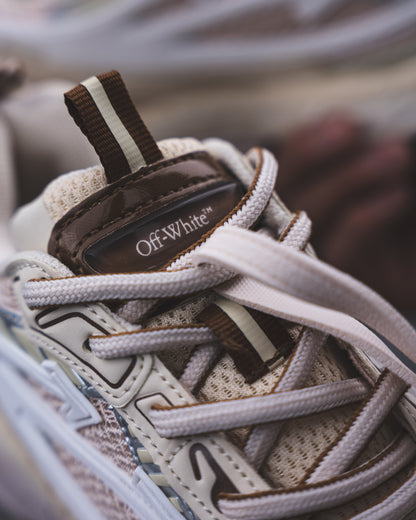Off-White Be Right Back
