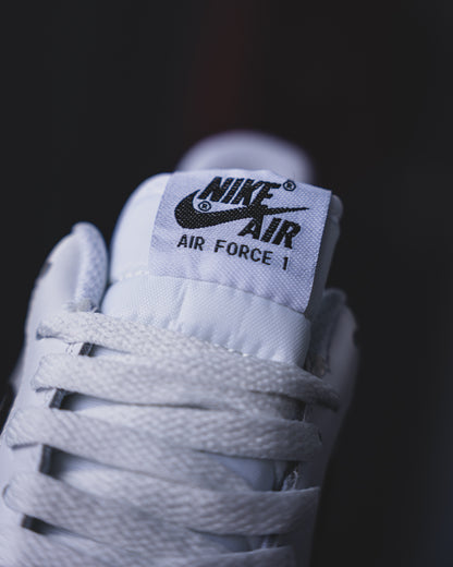 Nike Air Force 1 '07 LV8 White/Black