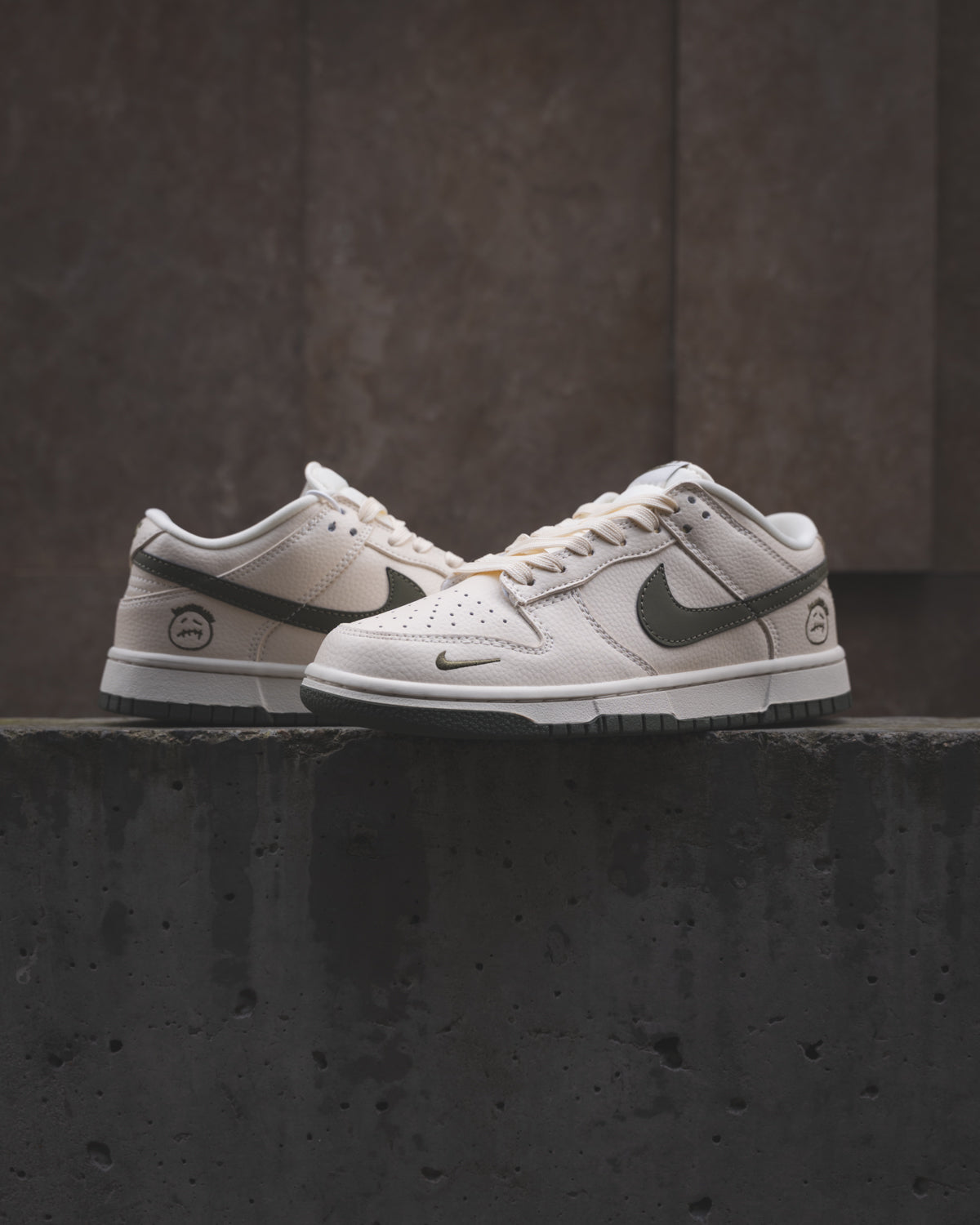 Nike Dunk Low SB Beige/Green Olive