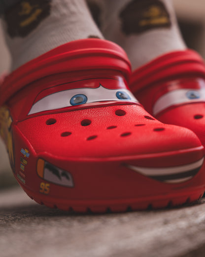 Crocs Classic Clog Lightning McQueen