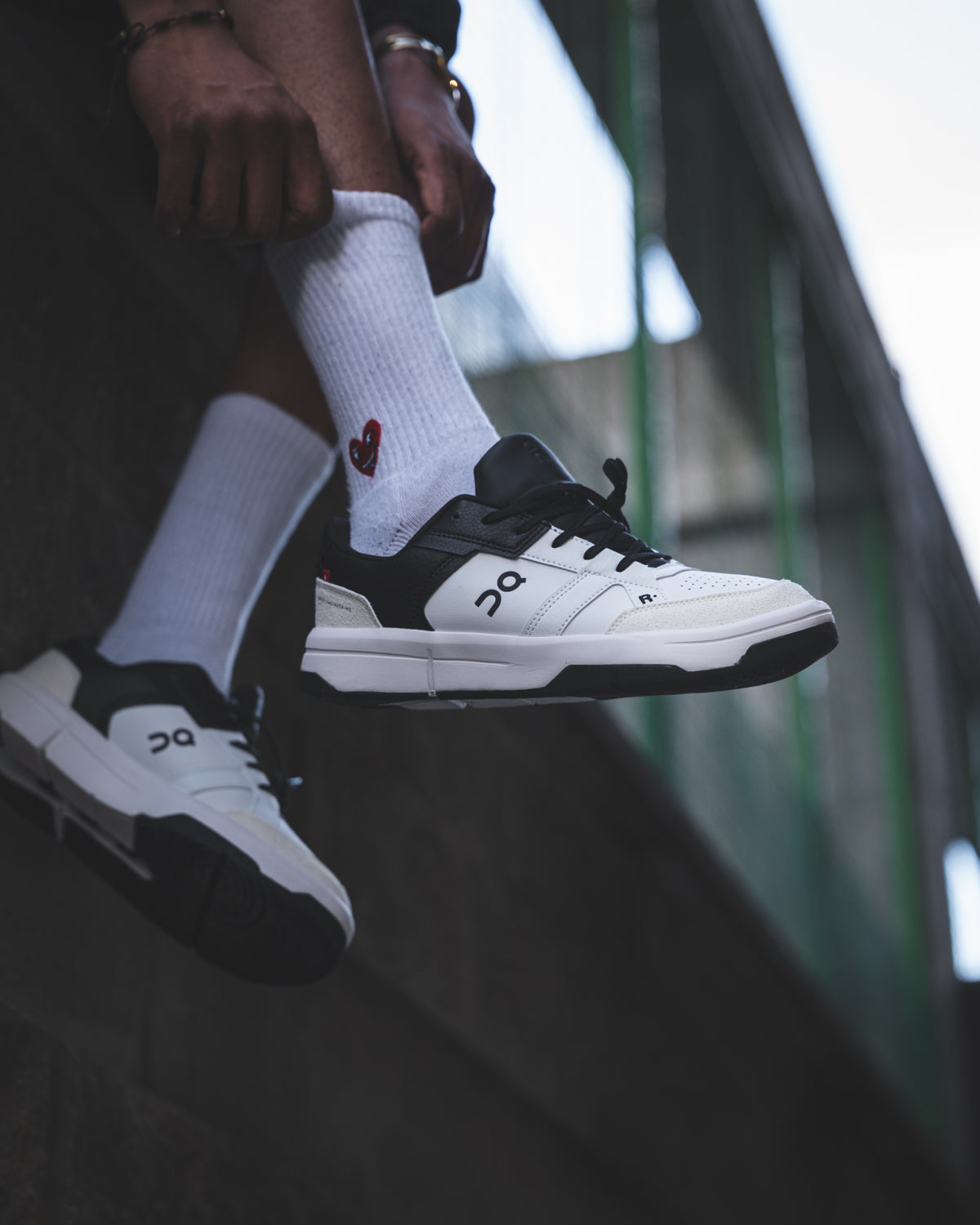 On The Roger Clubhouse White/Black