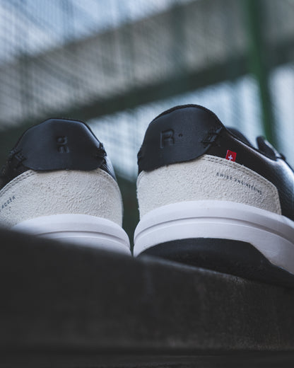 On The Roger Clubhouse White/Black