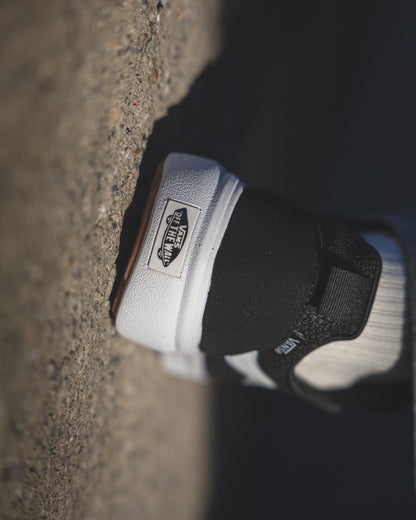 Vans UltraRange Rapidweld Black/White