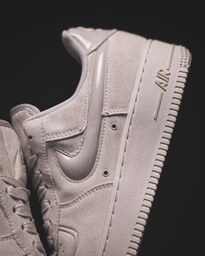 Nike Air Force 1 '07 Grey