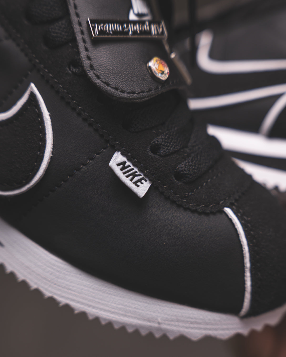 Nike Cortez Black/WhiteLine
