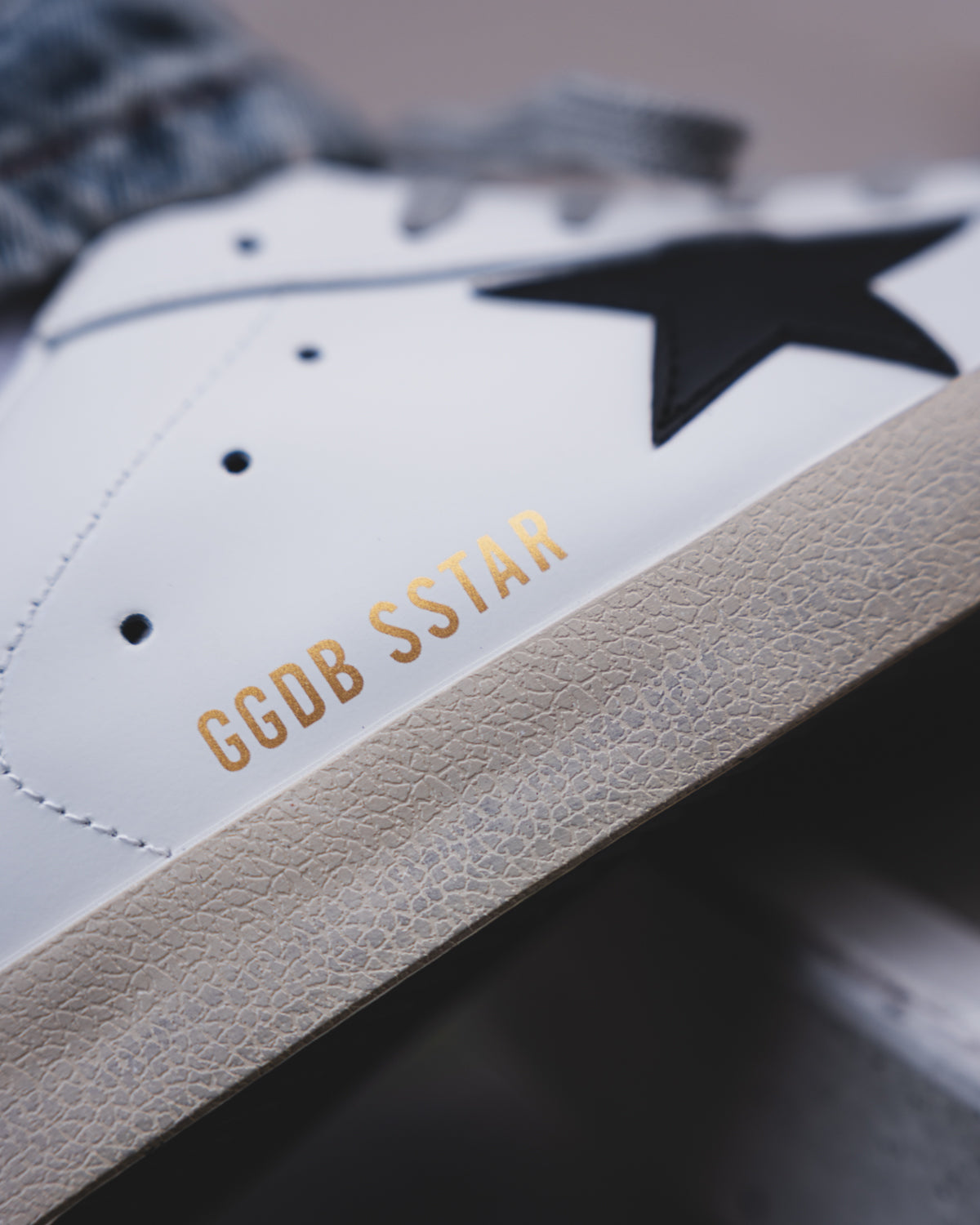 Golden Goose Super-Star White/Black