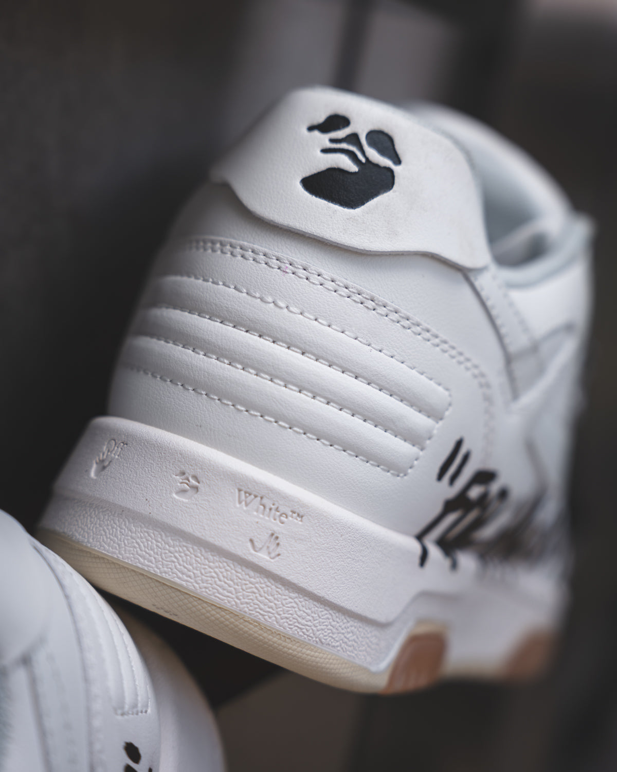 Off-White Out Of Office FOR WALKING White /Black