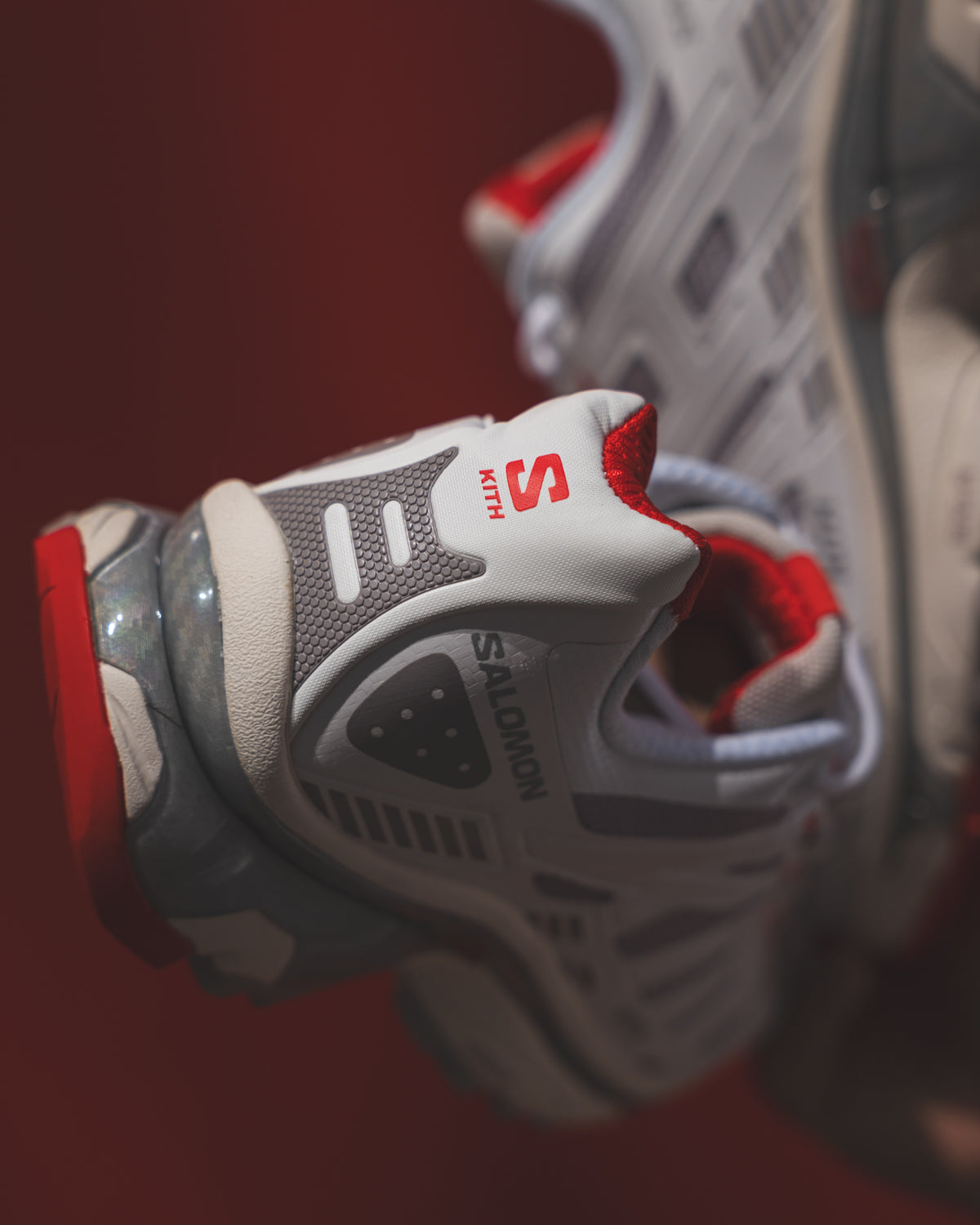 Salomon XT-4K x Kith White/Red