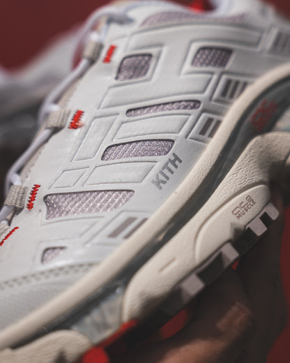 Salomon XT-4K x Kith White/Red