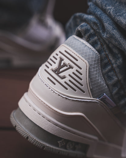 Lv Trainer Beige/Grey