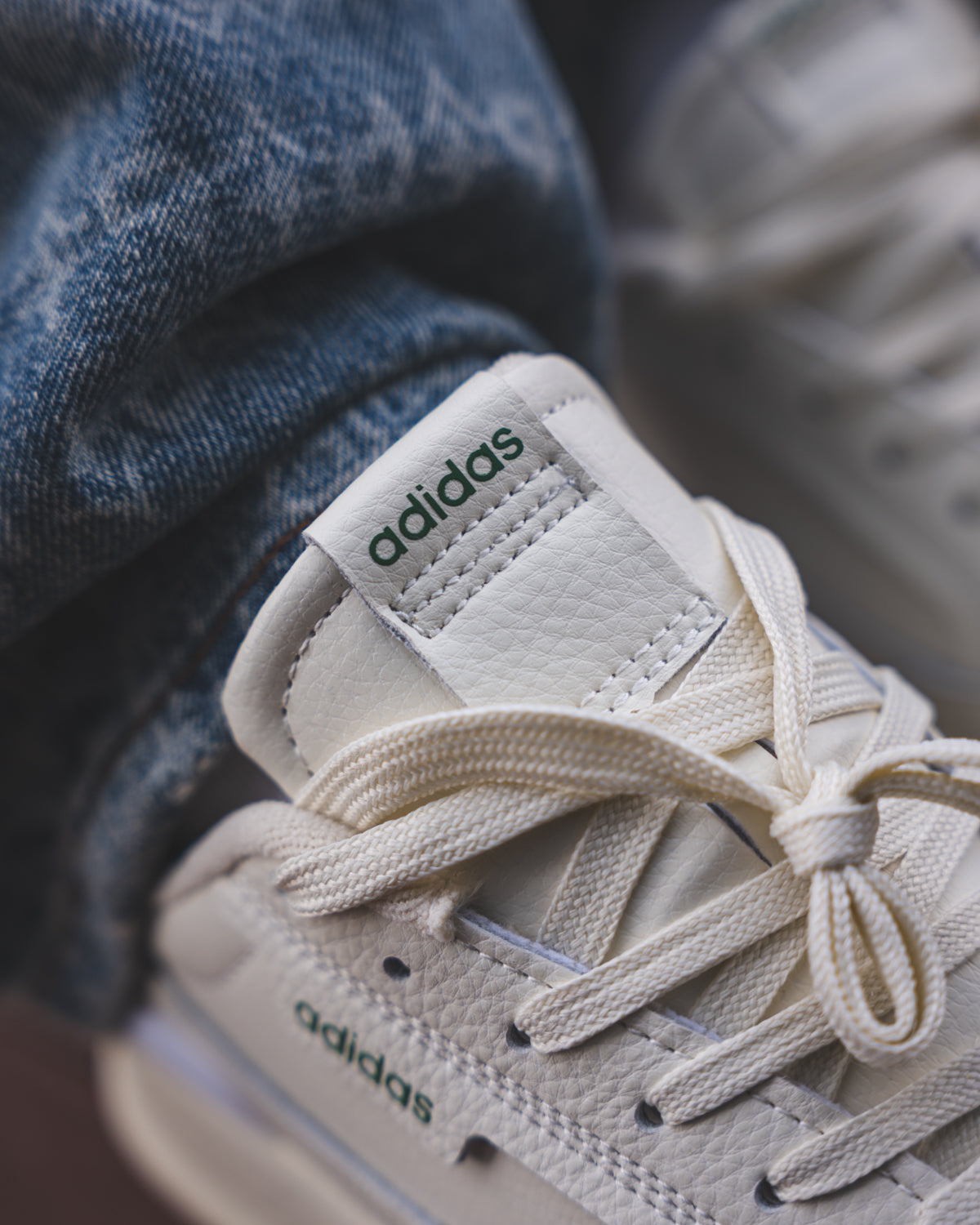 Adidas Aspyre Beige