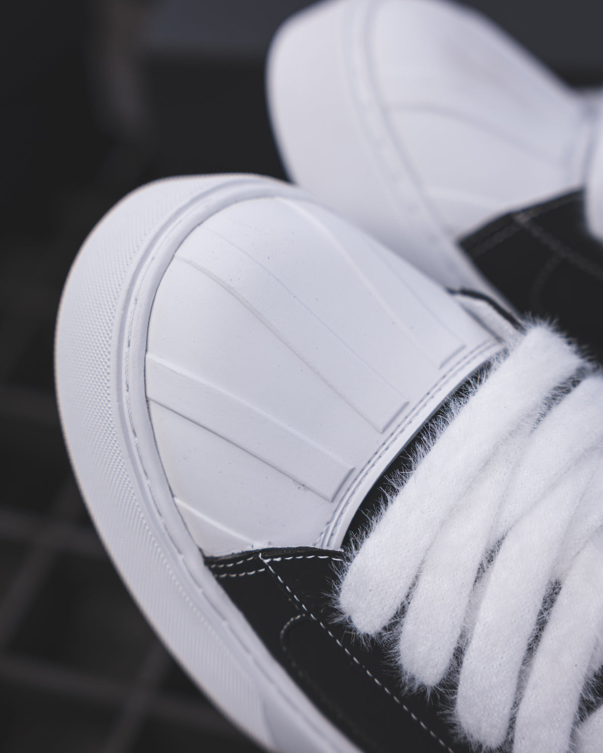 Numeris Eclipse Black