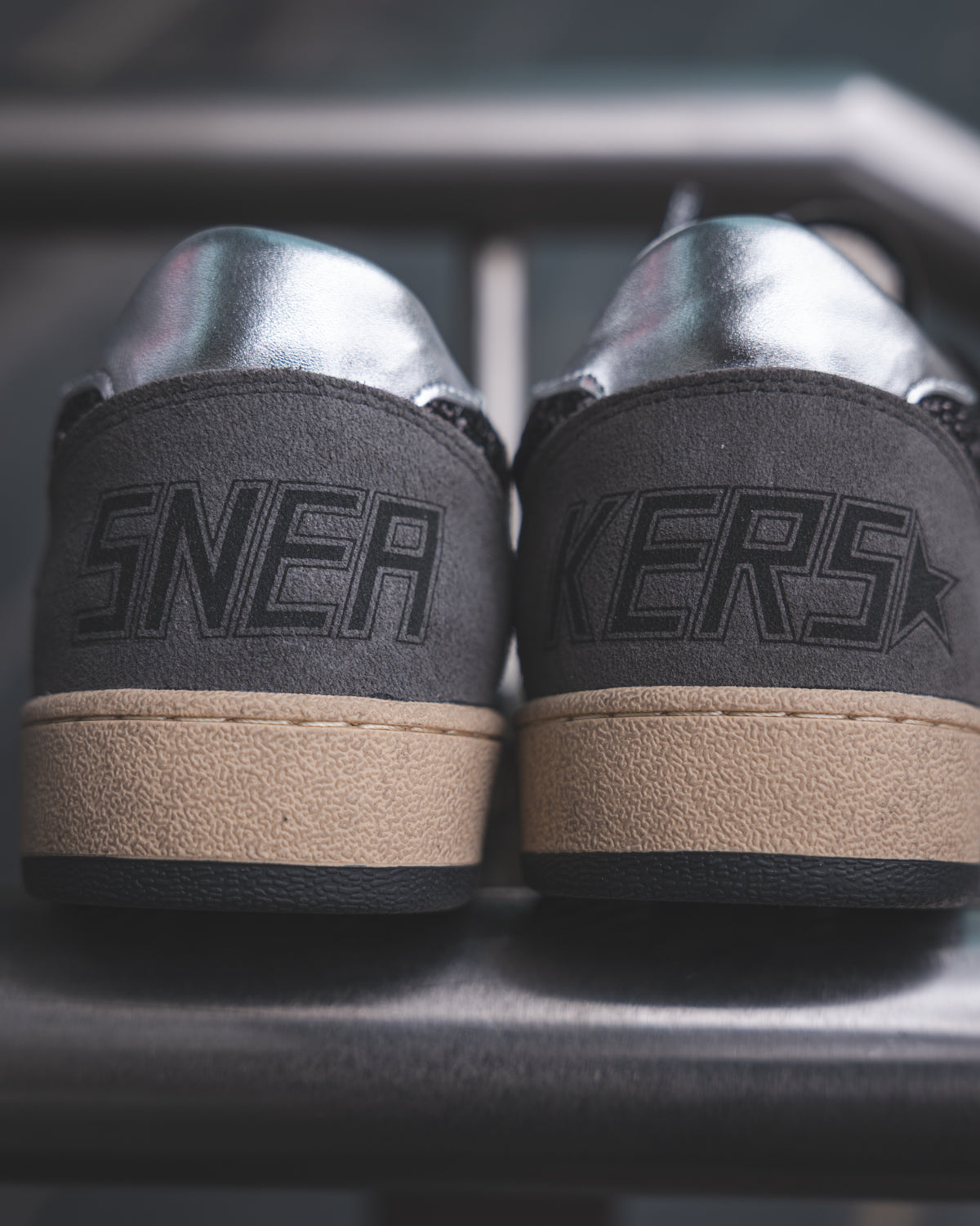 Golden Goose Ball Star Black Glitter
