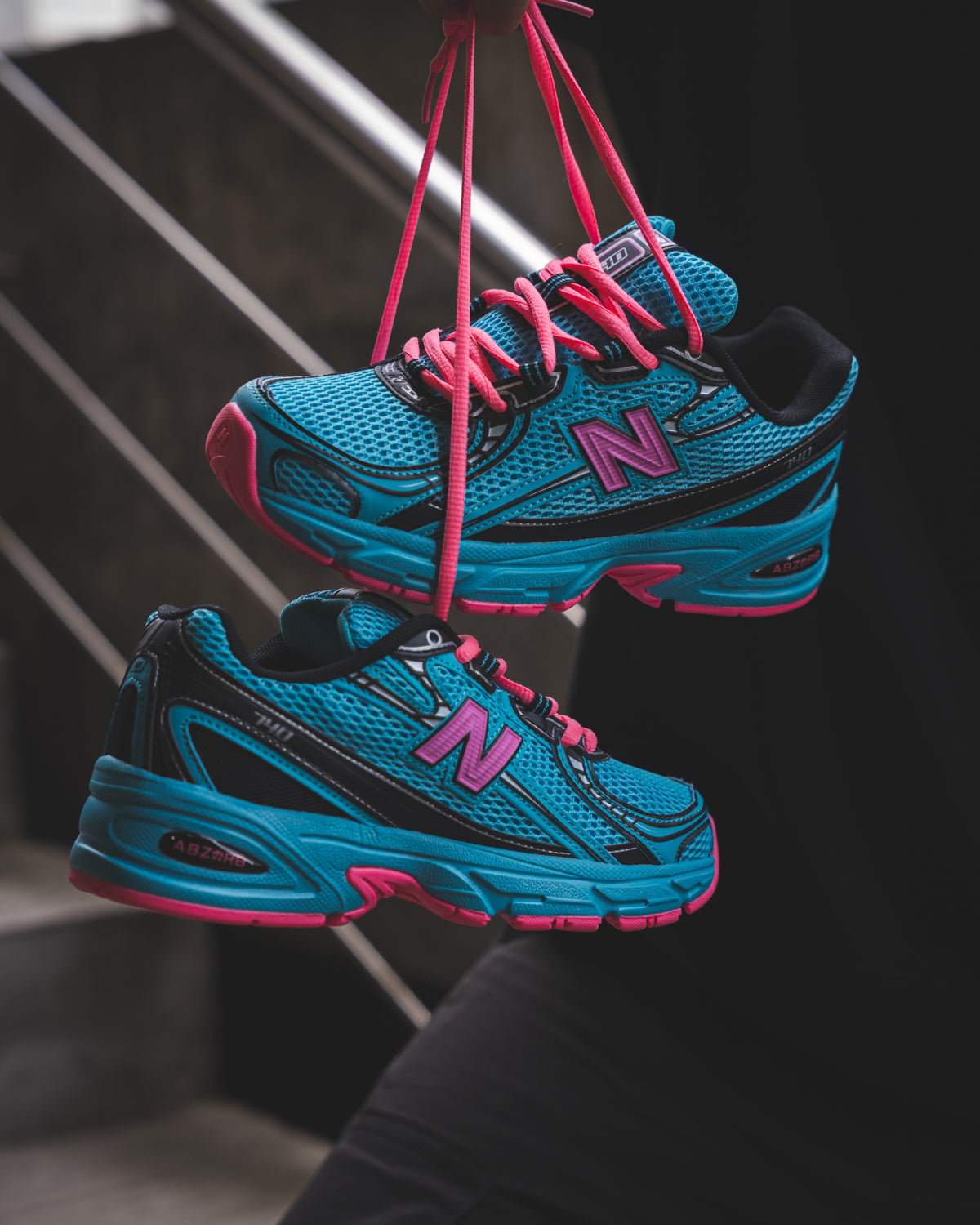 New Balance 740 Cyber Jade
