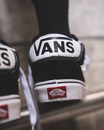 Vans Knu Mid Black/White