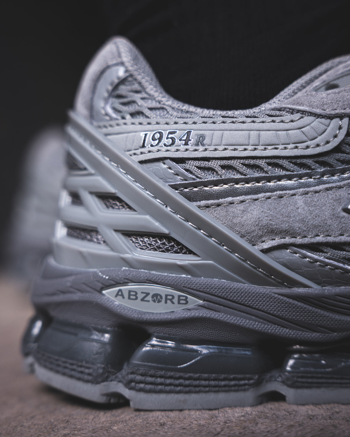 New Balance 1954R Grey