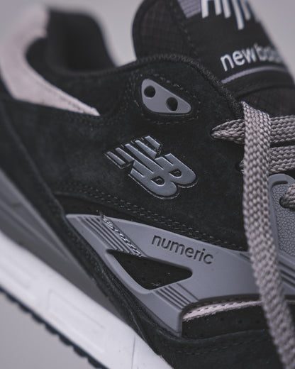New Balance Numeric 770 Black/Grey
