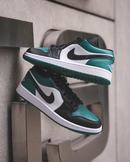 Air Jordan 1 Low Mystic Green