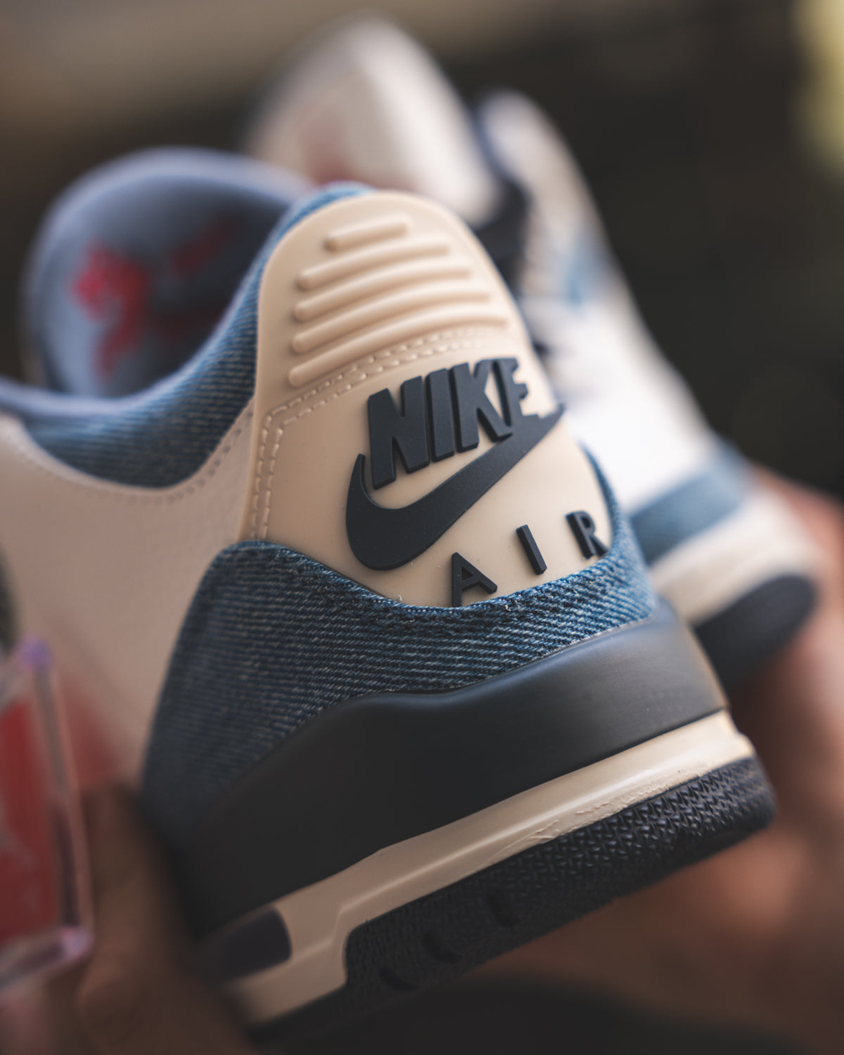 Air Jordan Retro 3 x Levi's White/Blue