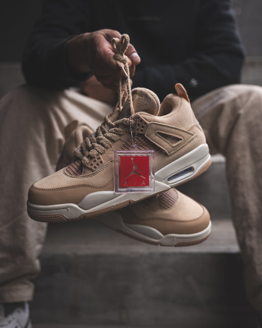 Air Jordan 4 "Cozy Girl"