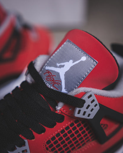 Air Jordan 4 Retro "Toro Bravo"