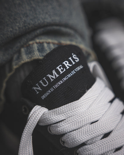 Numeris Black