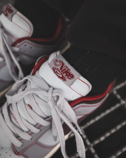 Nike Dunk Low Retro SE "Pure Platinum / Team Red"