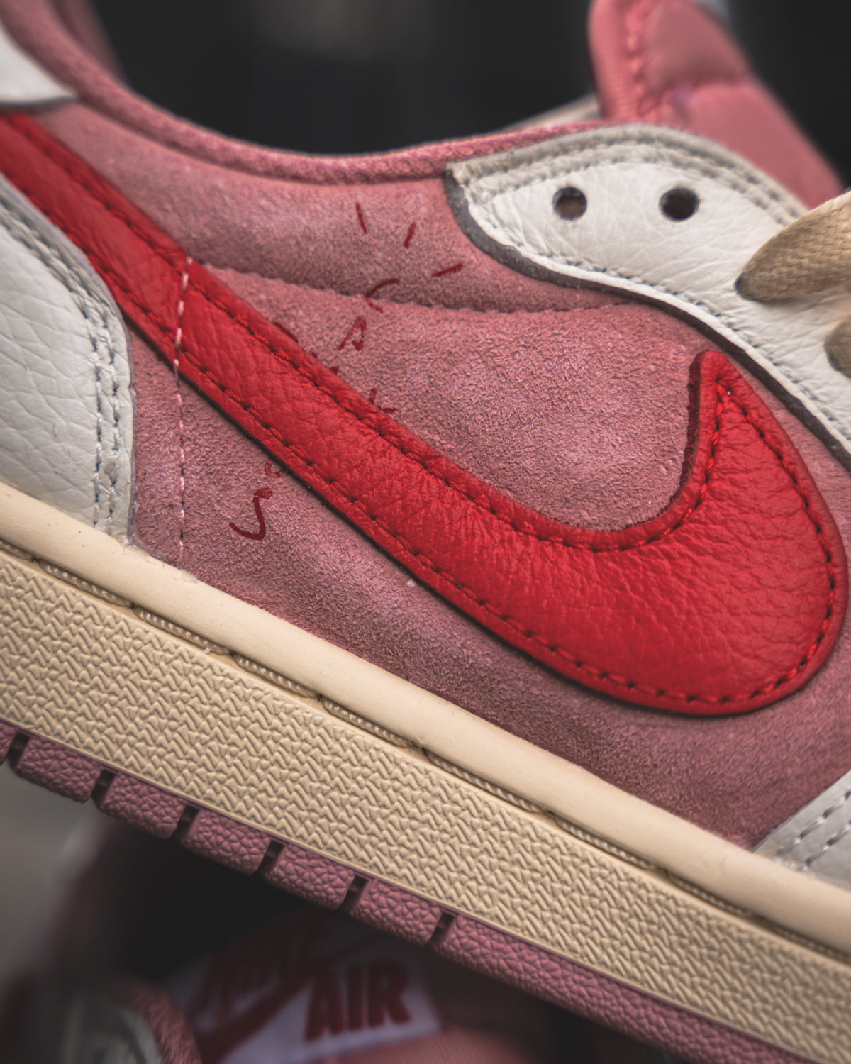 Air Jordan 1 Low x Travis Scott "Pink Pack"
