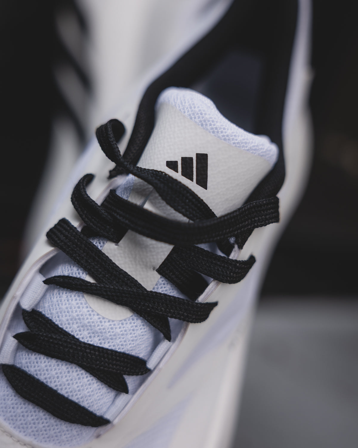 Adidas Hyperboost ATR White/Black