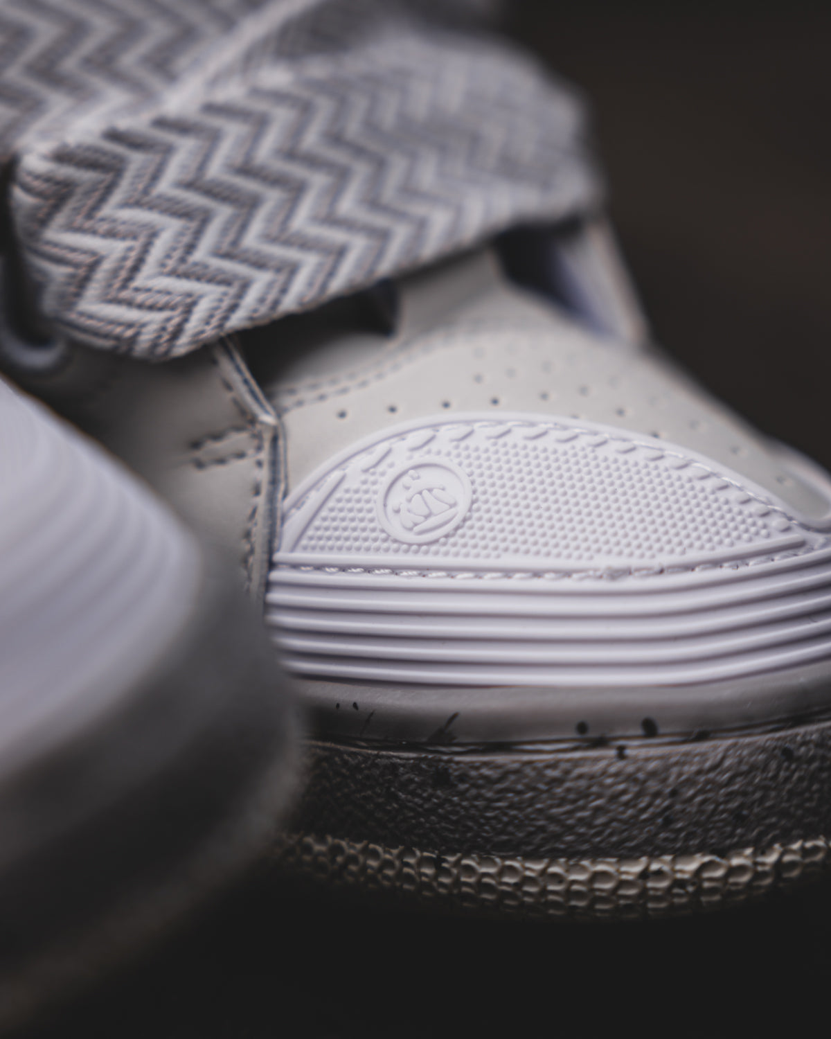 Lanvin Curb Sneaker Grey