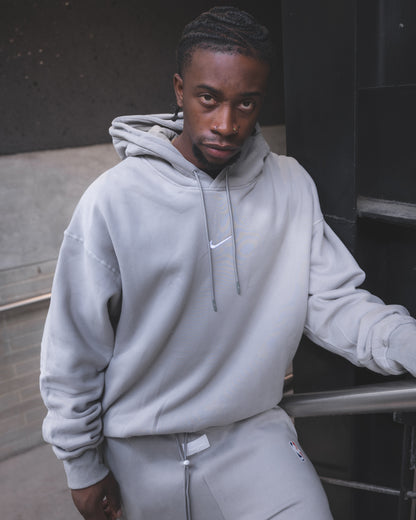 Buzo Mini Logo Nike Grey