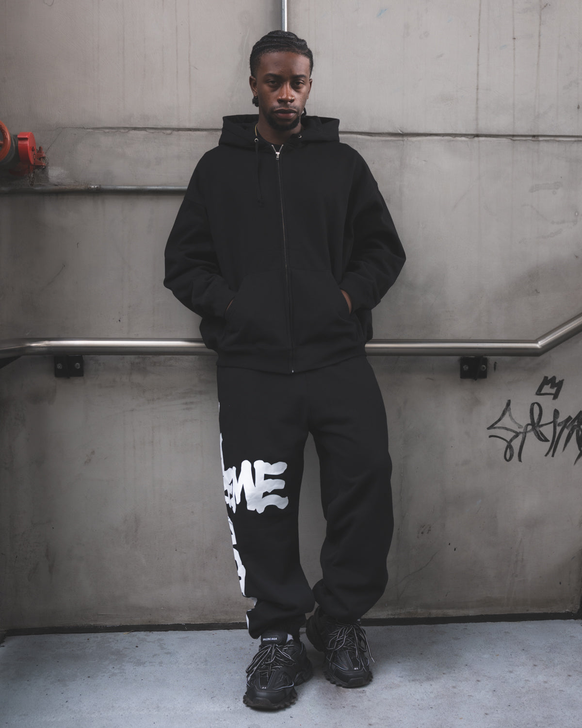 Conjunto Supreme x Thrasher Sweatpant Black