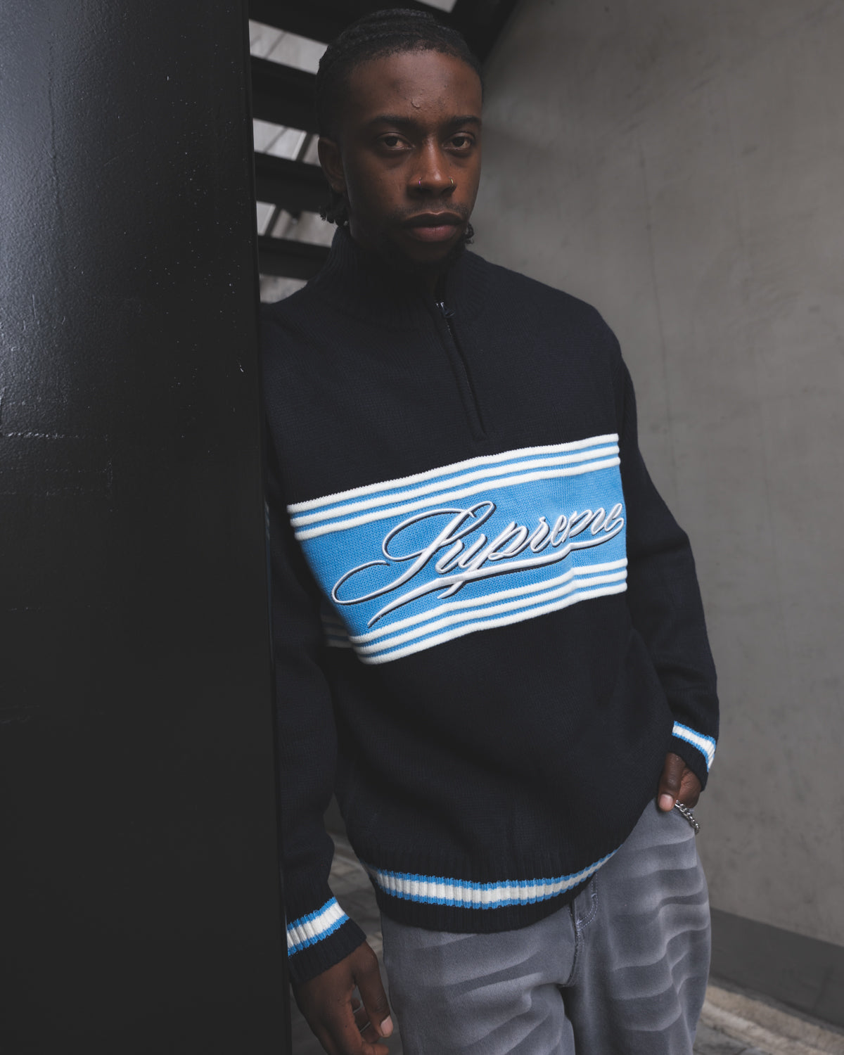Buzo Supreme Script Stripe Half Zip Sweater