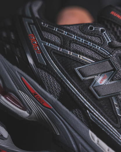 New Balance 1906A Black/Red
