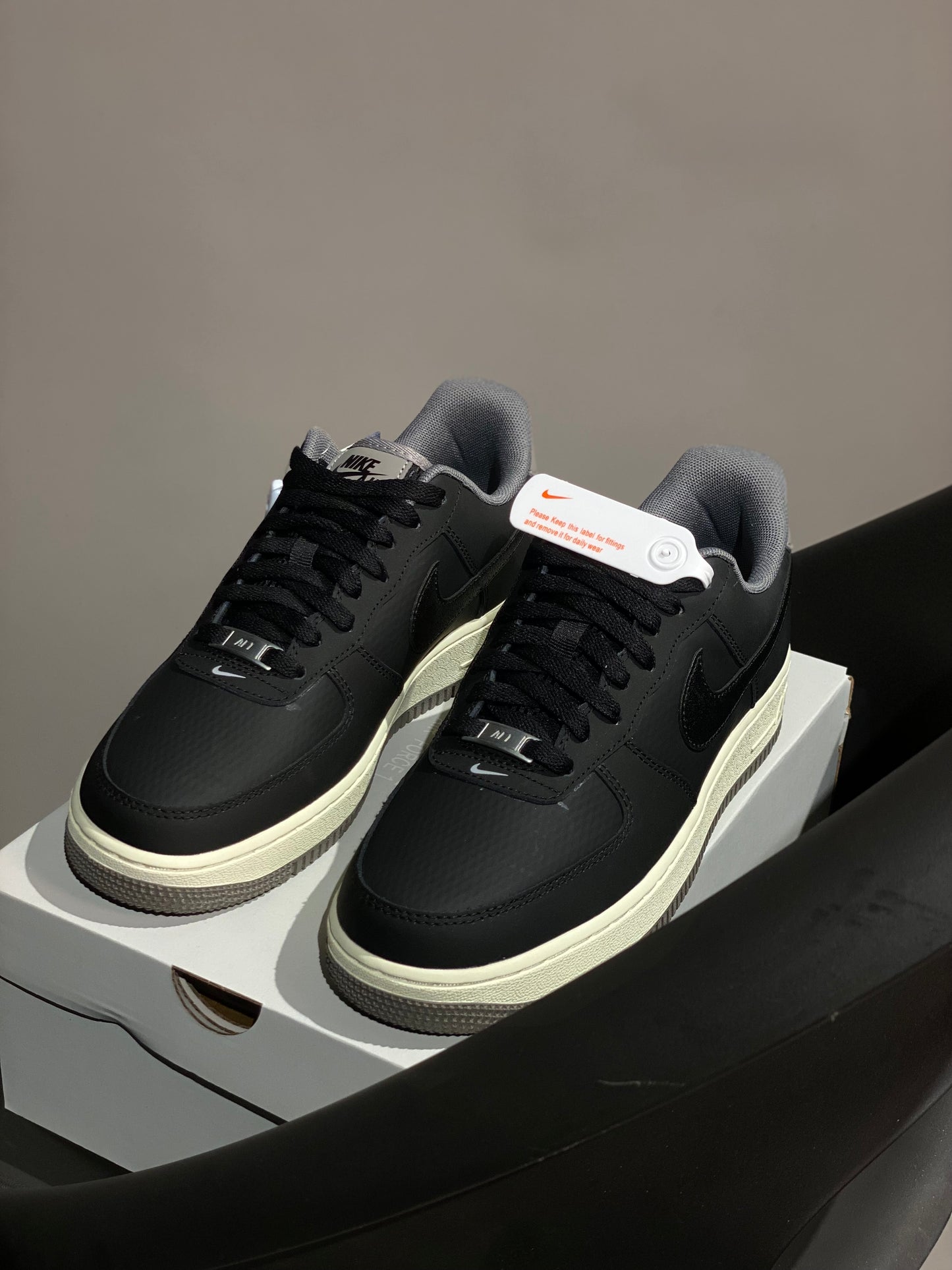 AIR FORCE ONE 1.7LV8