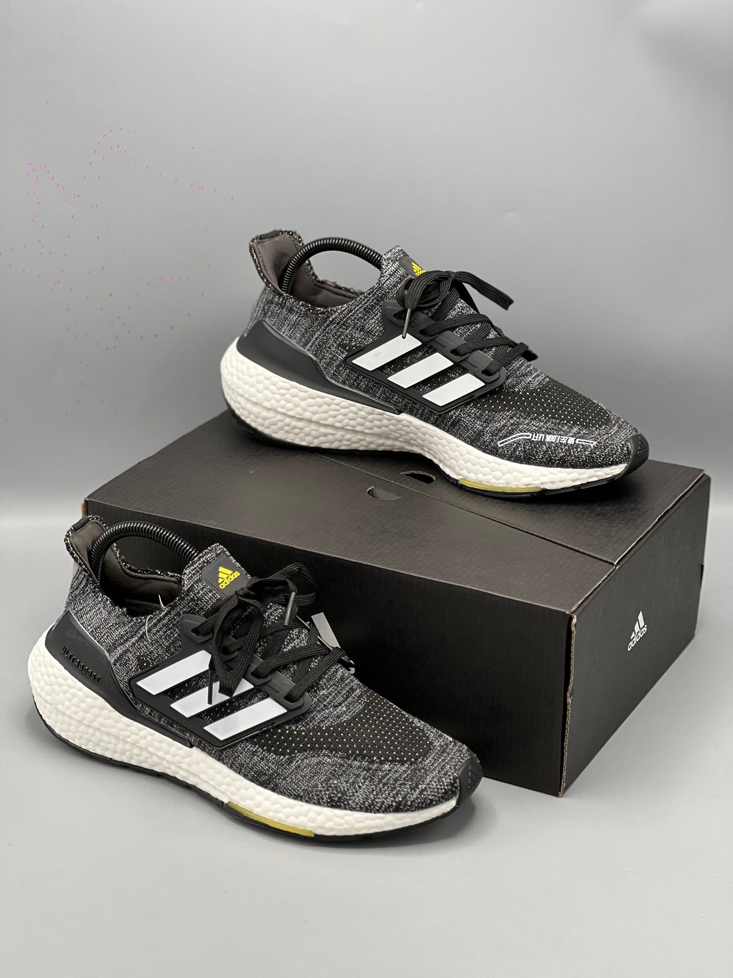 Adidas ultra boost 5th anniversary shop negra