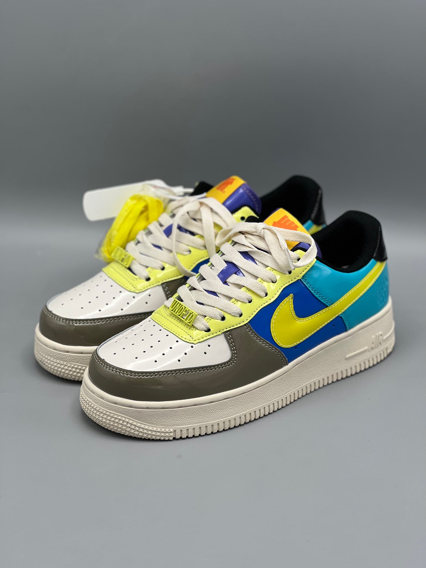 AIR FORCE 1 LOW SP X UNDEFEATED