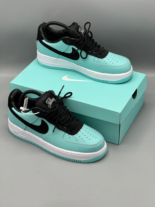 Nike air force one x tiffany