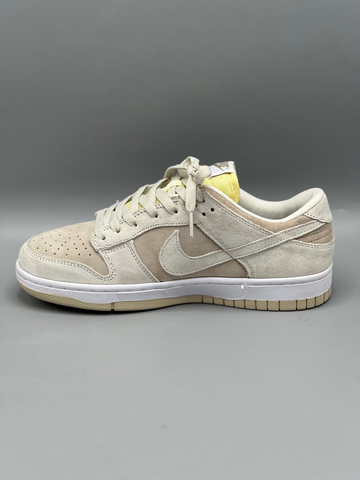 Nike Dunk Low Premium Vast