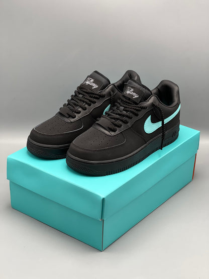 Nike air force one x tiffany