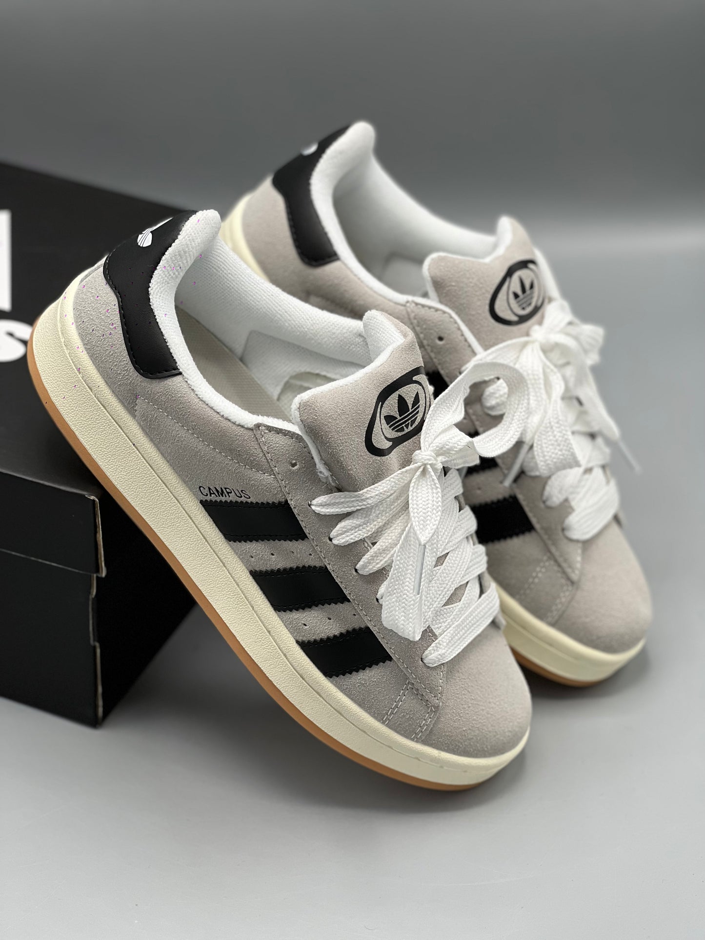 Adidas campus 00s