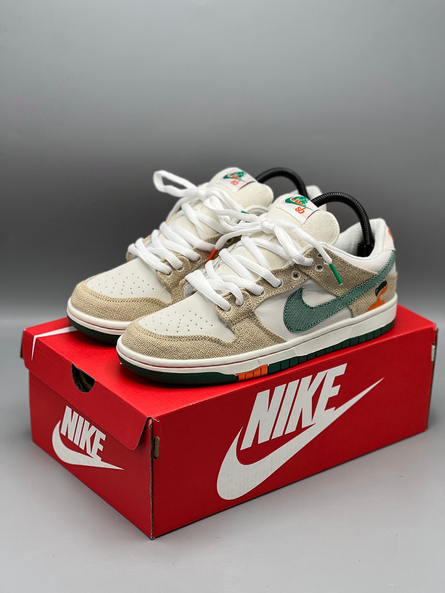 Nike sb dunk low x jarritos