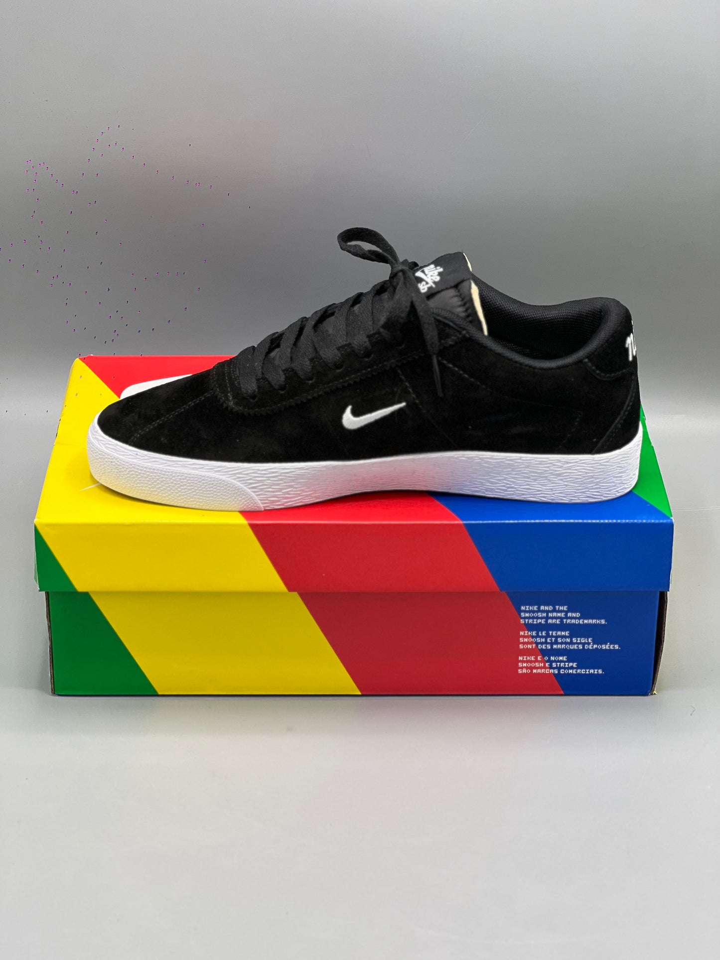 Nike sb zoom bruin black white