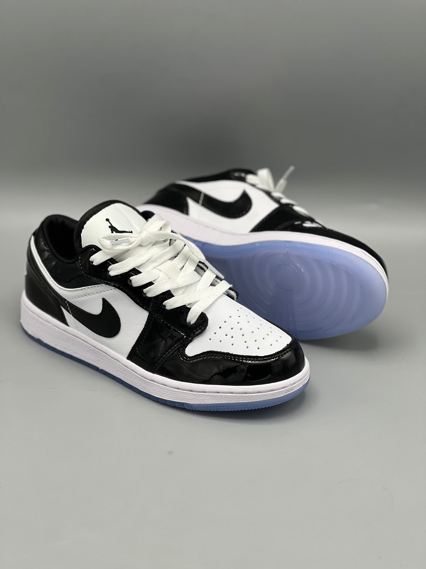 Air Jordan 1 Low 'Concord