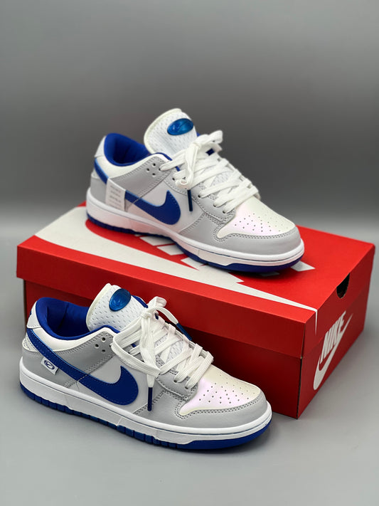 Nike sb dunk Worldwide Royal Blue